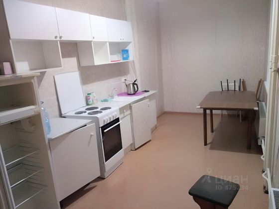 Продажа 3-комнатной квартиры 107 м², 1/13 этаж