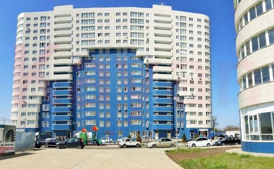 Продажа 4-комнатной квартиры 99 м², 18/24 этаж