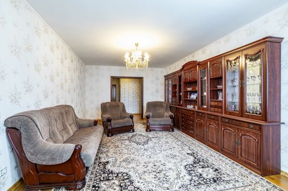 Продажа 3-комнатной квартиры 108,5 м², 9/9 этаж