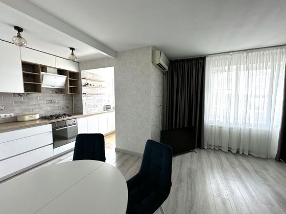 Продажа 3-комнатной квартиры 61,7 м², 8/10 этаж