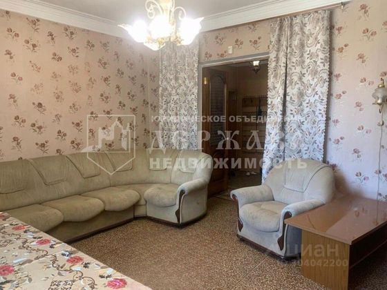 Продажа 3-комнатной квартиры 72 м², 2/2 этаж