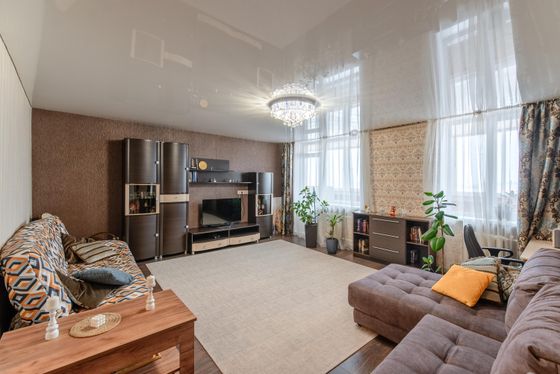 Продажа 3-комнатной квартиры 90 м², 13/16 этаж