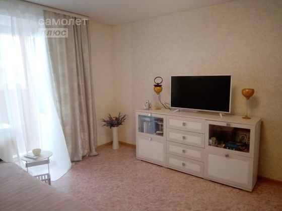 Продажа 1-комнатной квартиры 38,2 м², 1/10 этаж