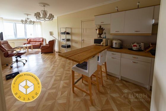 Продажа 3-комнатной квартиры 64 м², 12/17 этаж