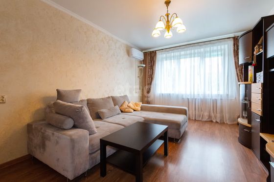 Продажа 2-комнатной квартиры 52,5 м², 2/5 этаж