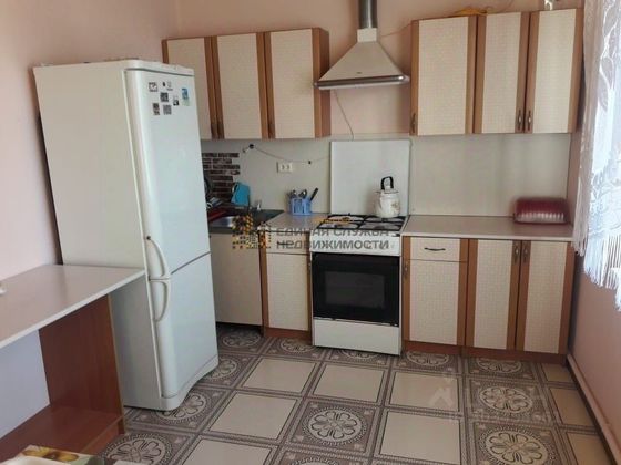 Аренда 3-комнатной квартиры 90 м², 2/2 этаж