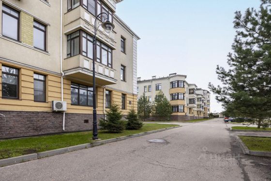 Продажа 3-комнатной квартиры 87 м², 1/3 этаж