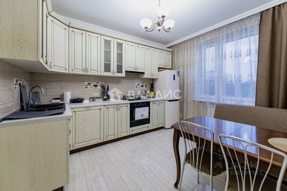 Продажа 3-комнатной квартиры 100 м², 4/16 этаж