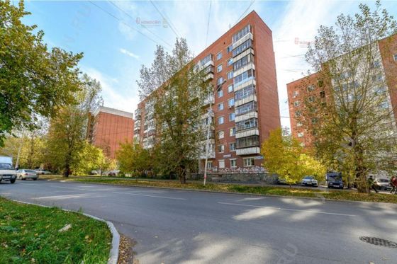 Продажа 1-комнатной квартиры 32 м², 1/9 этаж