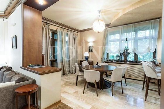 Аренда дома, 850 м², с участком 25 соток