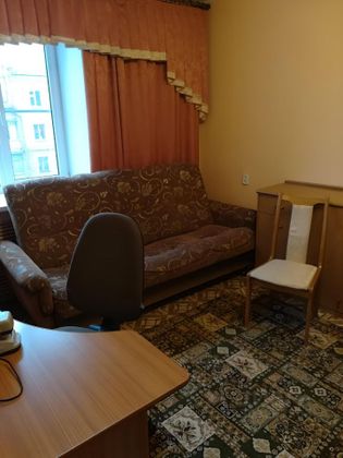 Продажа 2-комнатной квартиры 45 м², 1/5 этаж