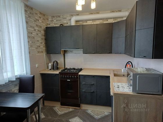 Продажа 2-комнатной квартиры 42 м², 4/4 этаж