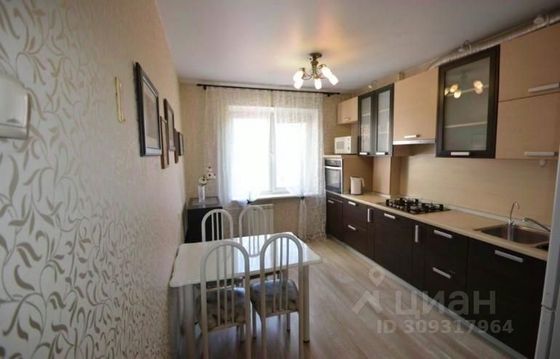 Аренда 3-комнатной квартиры 63 м², 2/10 этаж