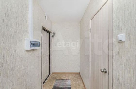Продажа 1-комнатной квартиры 32 м², 1/10 этаж