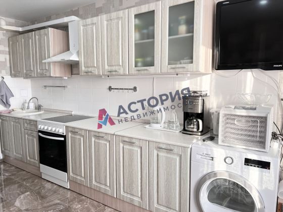 Продажа 2-комнатной квартиры 60,6 м², 27/28 этаж