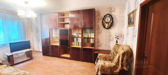 Продажа 3-комнатной квартиры 63 м², 1/9 этаж