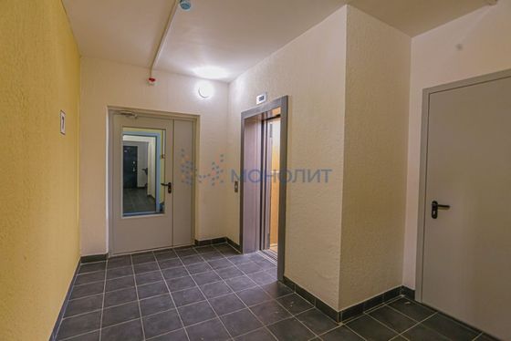 Продажа 2-комнатной квартиры 62 м², 2/9 этаж