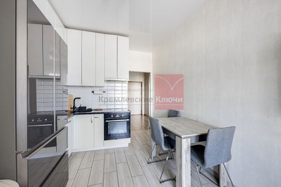 Продажа 1-комнатной квартиры 41,2 м², 13/33 этаж