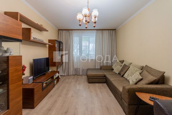 Продажа 2-комнатной квартиры 58 м², 1/16 этаж