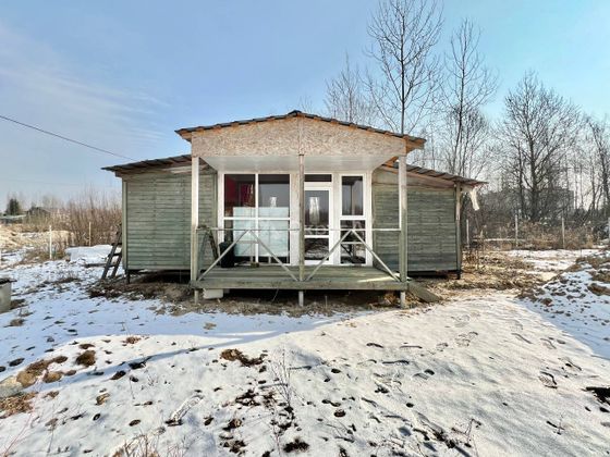 Продажа дома, 40 м², с участком 6 соток
