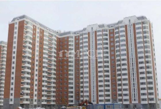 Продажа 2-комнатной квартиры 60 м², 15/17 этаж