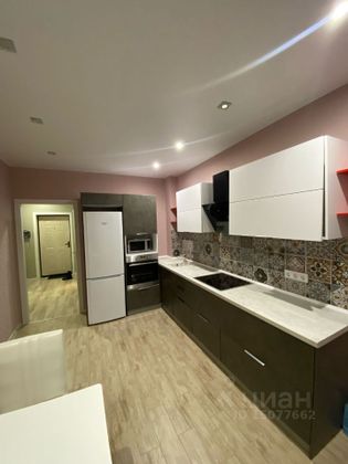 Аренда 1-комнатной квартиры 50 м², 12/18 этаж