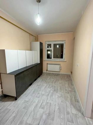 Продажа 1-комнатной квартиры 42 м², 3/5 этаж