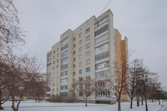 Продажа 3-комнатной квартиры 83 м², 1/9 этаж