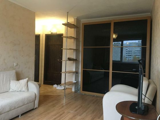 Продажа 2-комнатной квартиры 37 м², 7/9 этаж