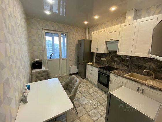 Продажа 1-комнатной квартиры 37,7 м², 7/25 этаж