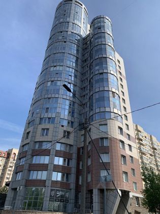 Продажа 4-комнатной квартиры 166,1 м², 5/25 этаж