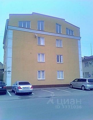 Продажа 3-комнатной квартиры 96 м², 4/4 этаж