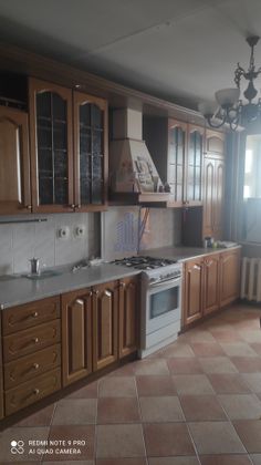 Продажа 3-комнатной квартиры 86 м², 6/10 этаж