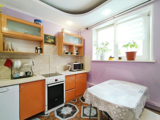 Продажа 2-комнатной квартиры 52 м², 1/12 этаж