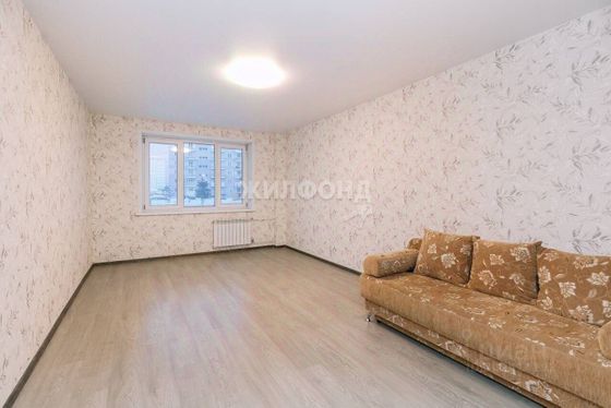 Продажа 1-комнатной квартиры 47,8 м², 1/10 этаж