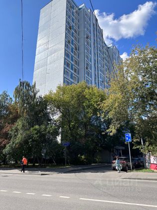 Продажа 2-комнатной квартиры 60 м², 17/17 этаж