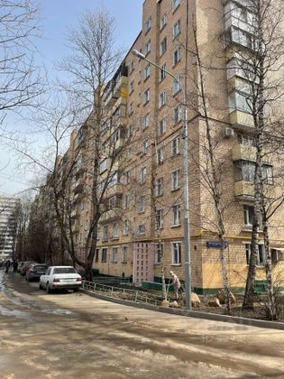 Продажа 3-комнатной квартиры 56,9 м², 1/9 этаж