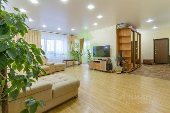 Продажа 3-комнатной квартиры 98,2 м², 4/5 этаж