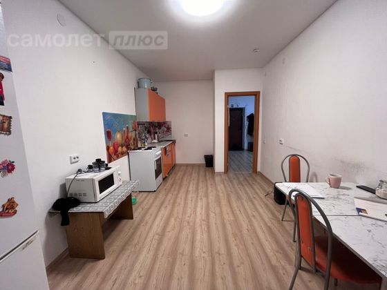 Продажа 1-комнатной квартиры 55,9 м², 2/4 этаж