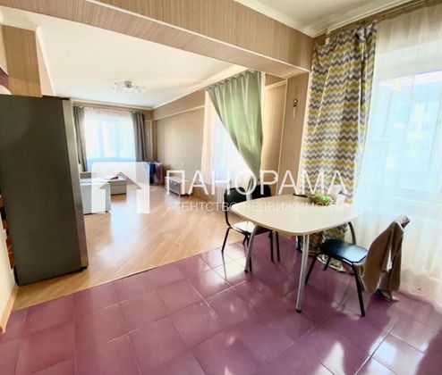 Продажа 2-комнатной квартиры 52 м², 2/3 этаж