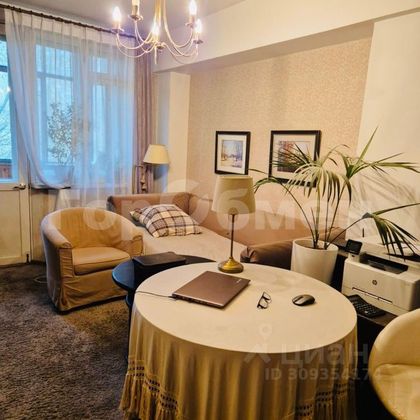 Продажа 3-комнатной квартиры 56 м², 4/5 этаж