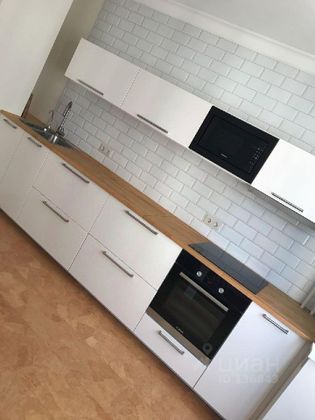 Продажа 1-комнатной квартиры 42 м², 10/27 этаж