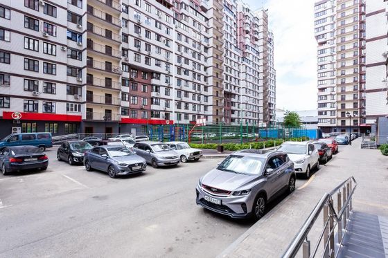 Продажа 3-комнатной квартиры 74,8 м², 8/17 этаж