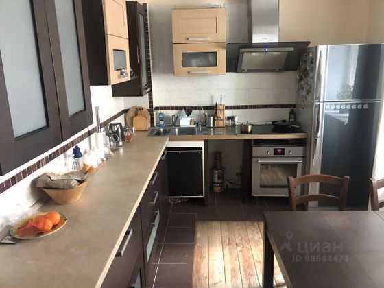 Продажа 1-комнатной квартиры 54 м², 2/7 этаж