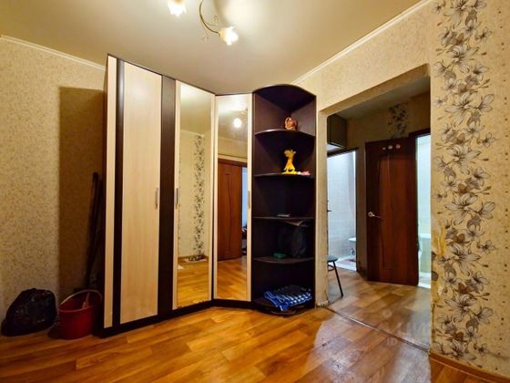 Продажа 3-комнатной квартиры 63 м², 1/5 этаж