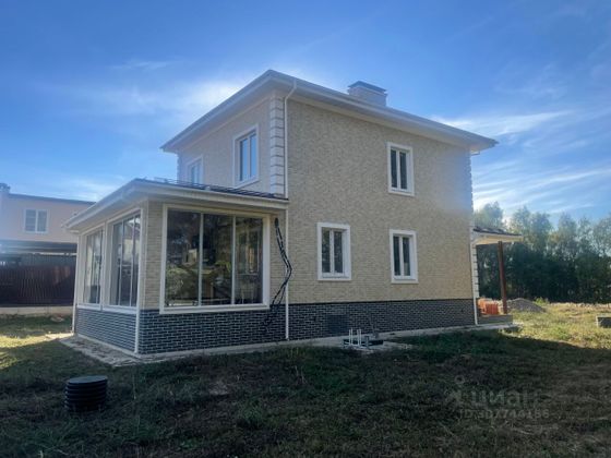 Продажа дома, 210 м², с участком 12 соток