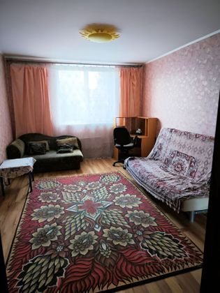 Продажа 4-комнатной квартиры 100 м², 1/4 этаж