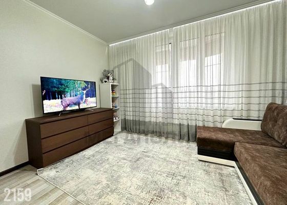 Продажа 1-комнатной квартиры 38 м², 7/23 этаж