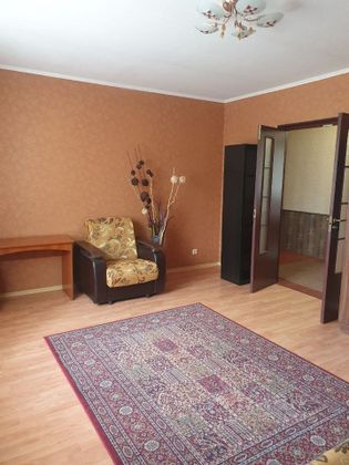 Продажа 3-комнатной квартиры 92 м², 1/5 этаж