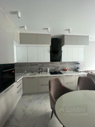 Продажа 3-комнатной квартиры 83,5 м², 1/3 этаж